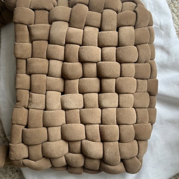 NWT A.W.A.K.E. Mode  interwoven faux-suede tote bag - Picture 9 of 11